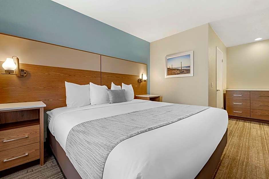 Best Western Carlsbad by the Sea