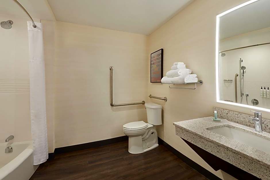 TownePlace Suites by Marriott Toronto Oakville