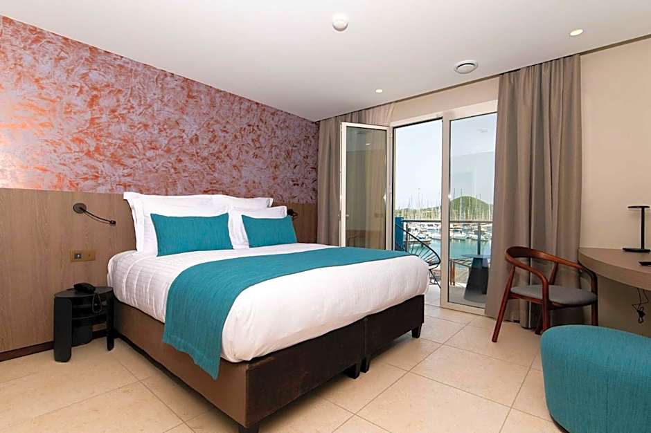 Sable Bleu Boutique Hotel