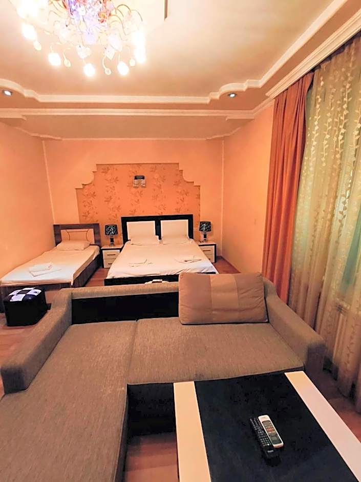 Lux Palace Hotel