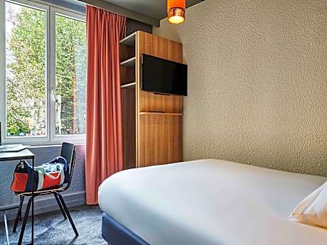 Standard Room with one single bed