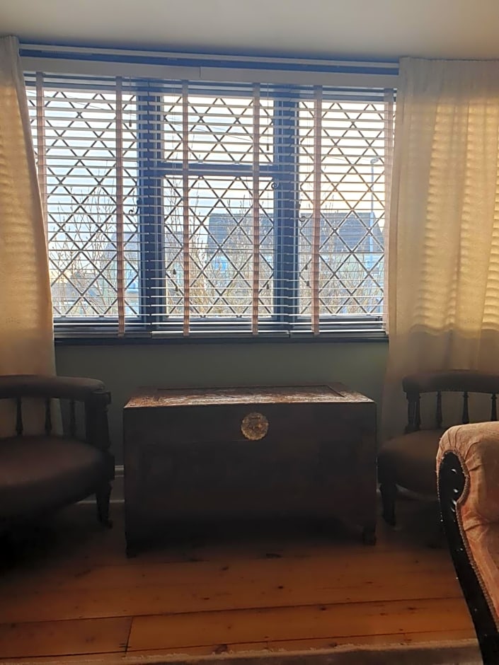 Harry's bed and breakfast