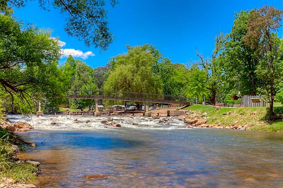 Bright Riverside Holiday Park