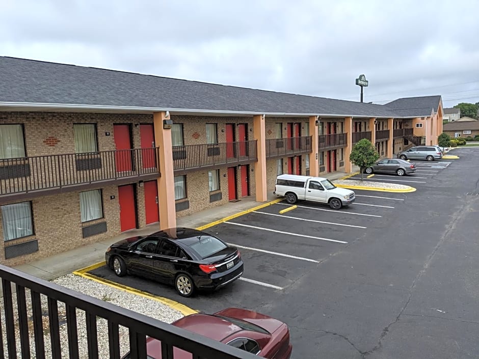 Economy Inn Express