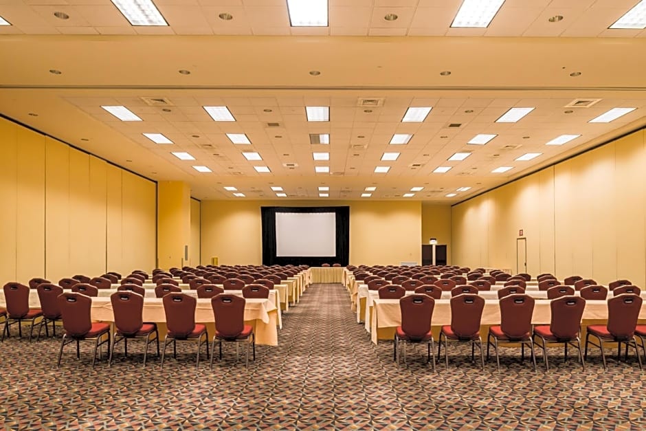 Crowne Plaza Hotel Springfield By IHG