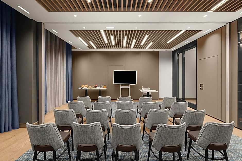 Courtyard by Marriott Paris Porte de Versailles