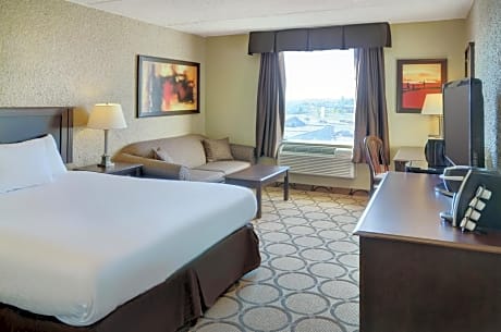 King Room with Sofa Bed - Non-Smoking