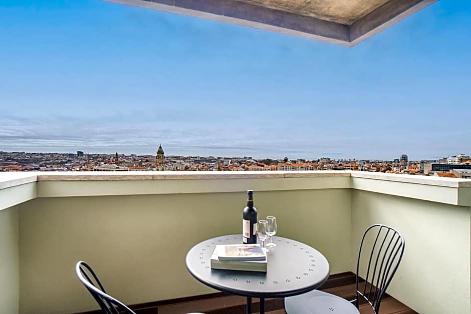 Hotel Dom Henrique - Downtown