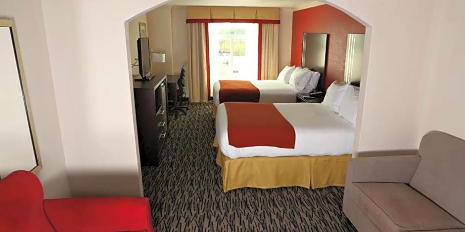 Holiday Inn Express Hotel & Suites - Sumter, an IHG Hotel