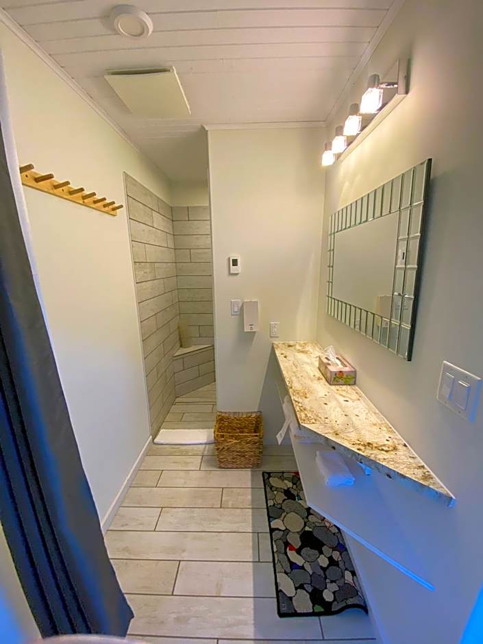 The Rooms at Woody Point