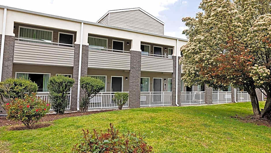 Magnuson Hotel Virginia Beach