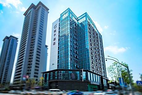 Orange Hotel Kunming Sunac Dianchi Houhai