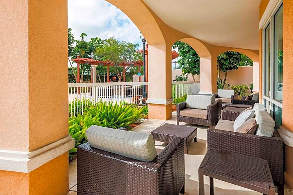 Courtyard by Marriott Fort Myers at I-75 and Gulf Coast Town Center