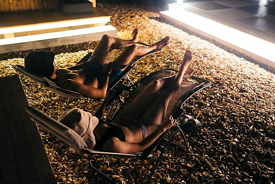 dots by Dot Glamping Suite 001