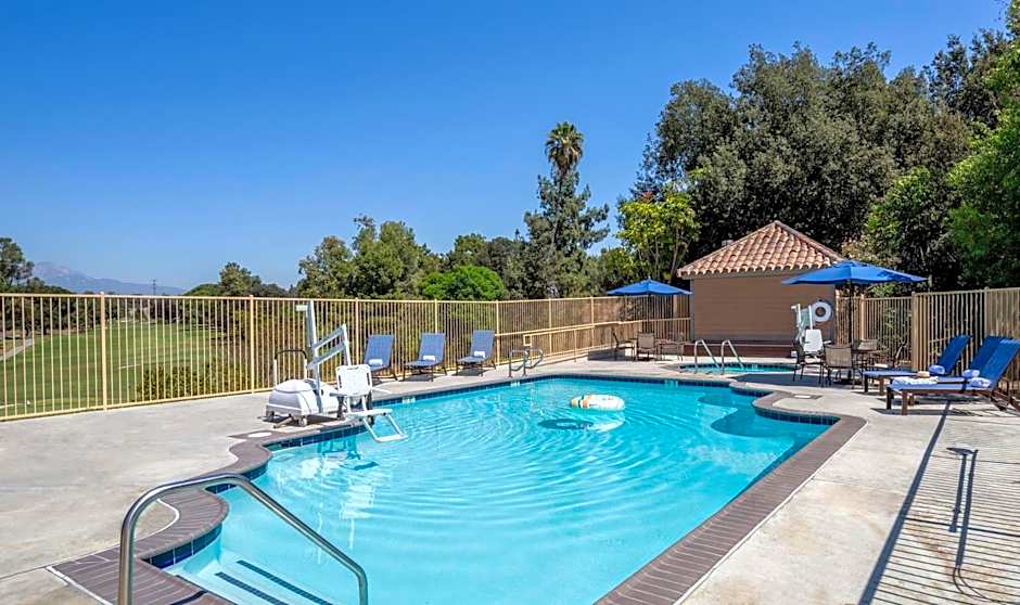 Ayres Suites Diamond Bar
