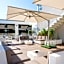 Dan Hotel