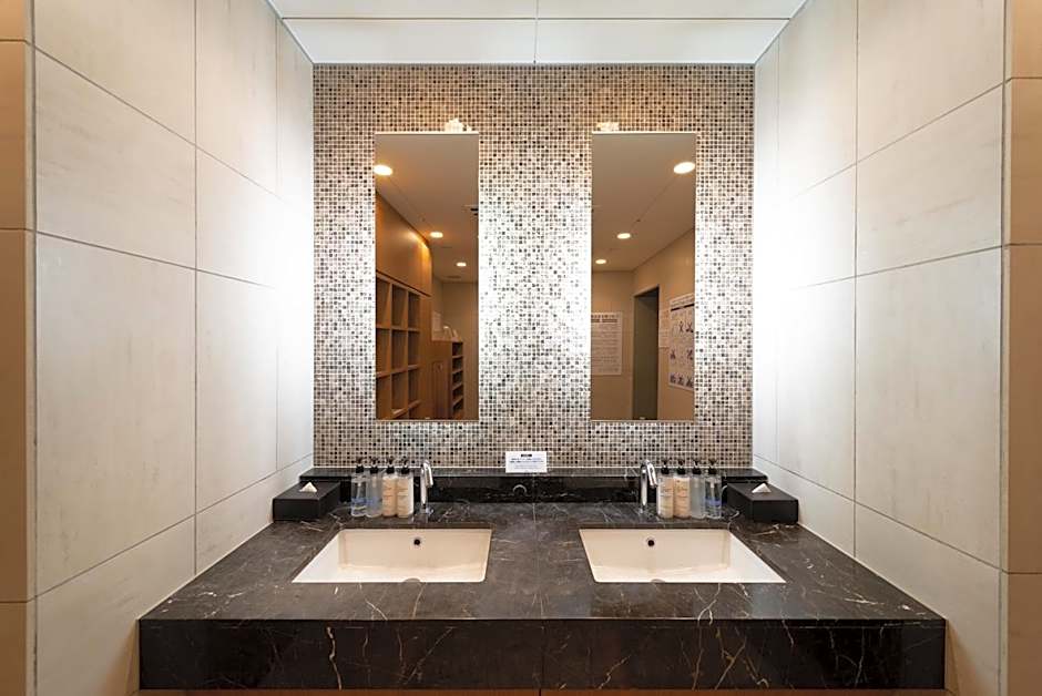 Super Hotel Premier Akasaka