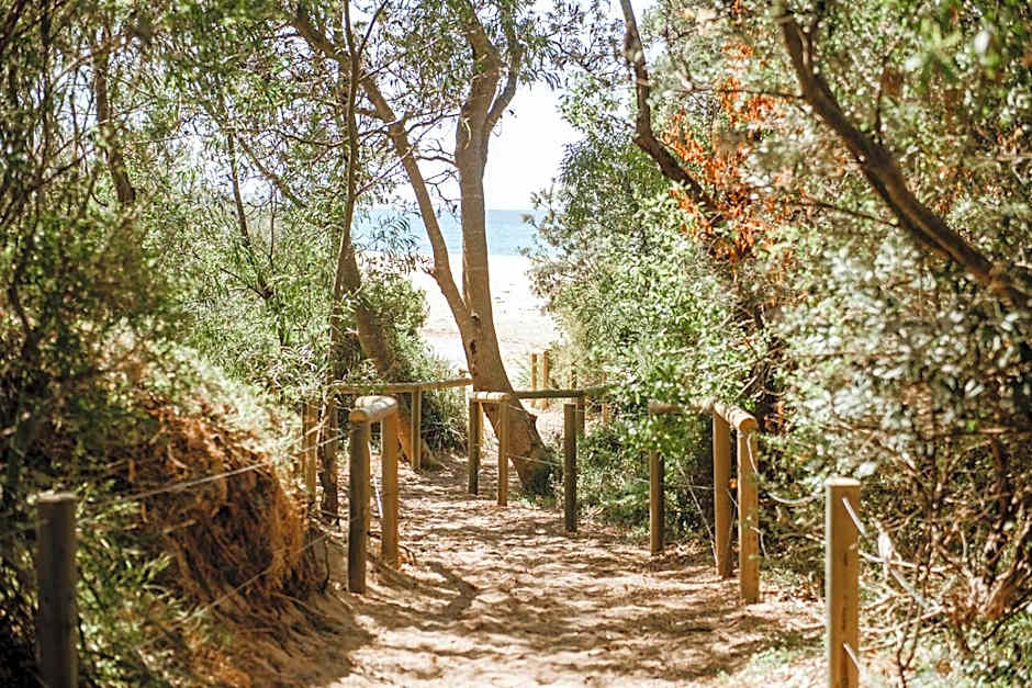 Surfside Cudmirrah Beach