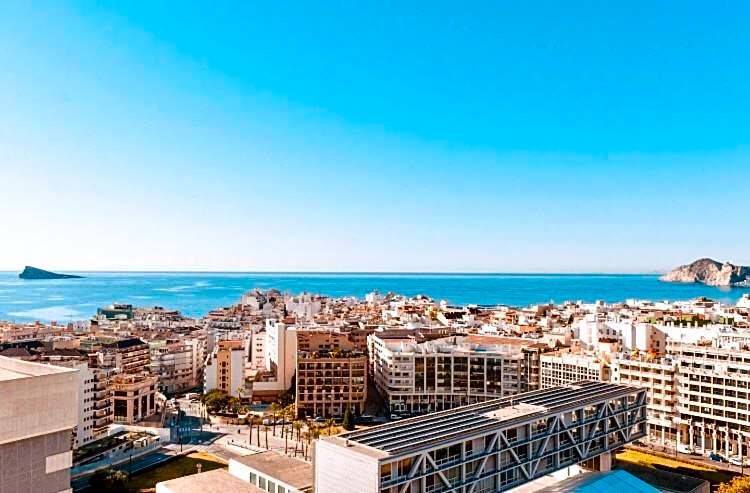 Apartamentos La Era Park