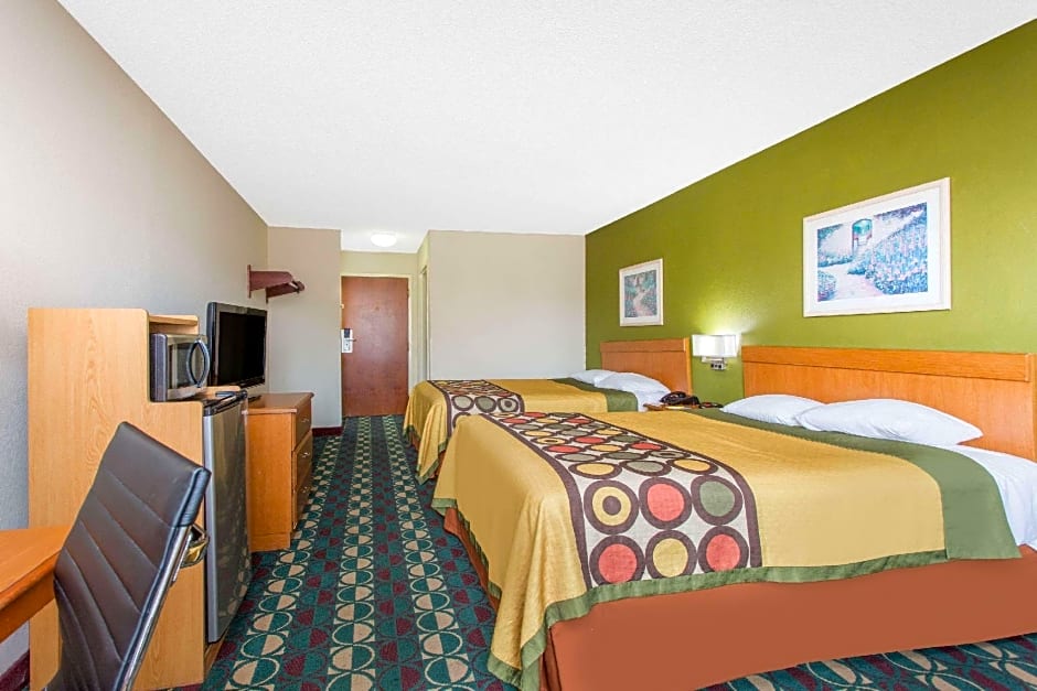 Super 8 by Wyndham Spartanburg/I-26 Exit 22