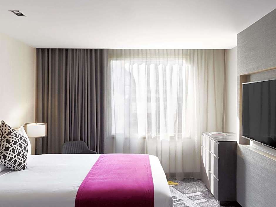 Pullman Melbourne City Centre