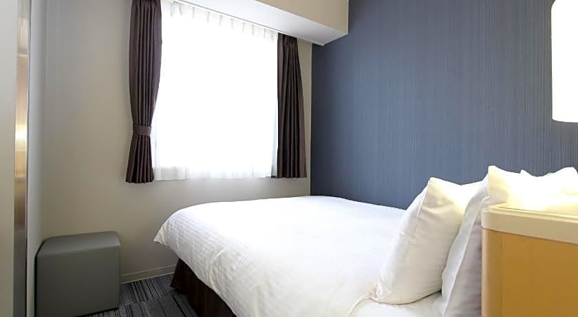 SureStay Plus Hotel by Best Western Shin-Osaka