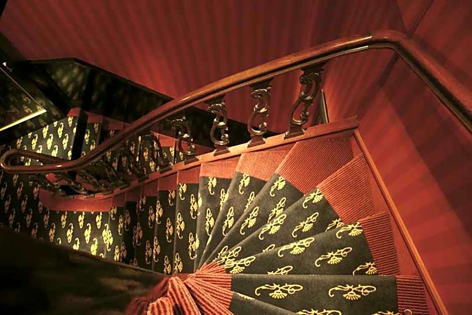 The Pavilions Amsterdam, The Toren