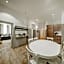 Nice Central City Room