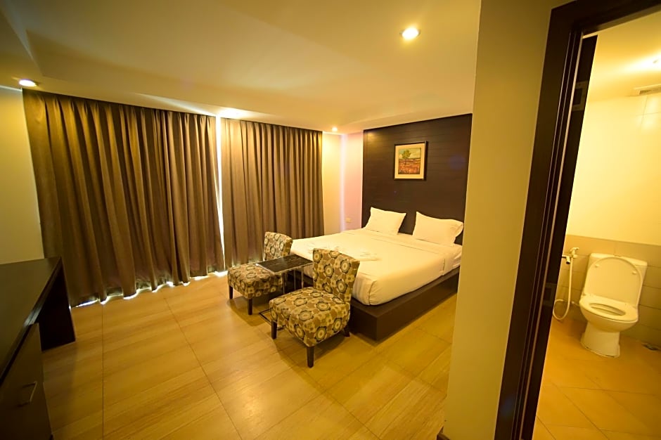 Photo 1 of 5 of Deluxe 1 Double Bed or 2 Beds, Balcony