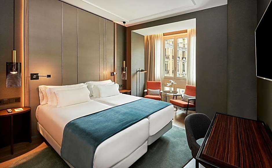 NH Collection Madrid Gran Vía