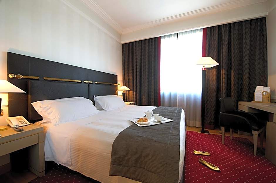 Photo 1 of 41 of Grand Hotel Duca Di Mantova