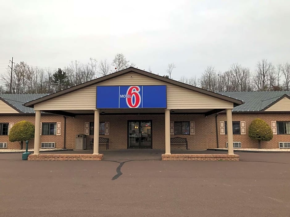 Motel 6-Bloomsburg, PA