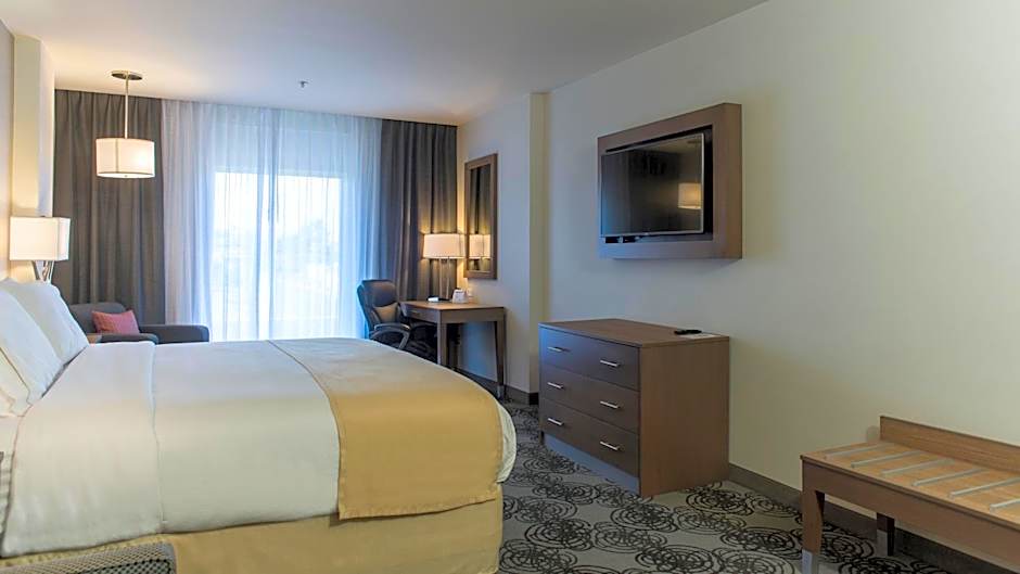 Holiday Inn Express & Suites Chihuahua Juventud By IHG