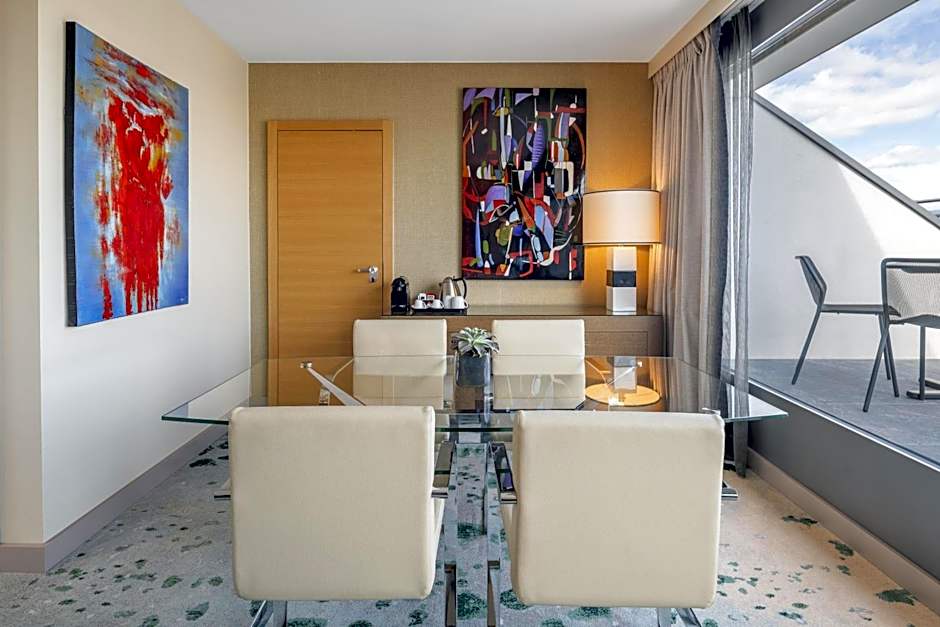 Hilton Geneva Hotel and Conference Centre