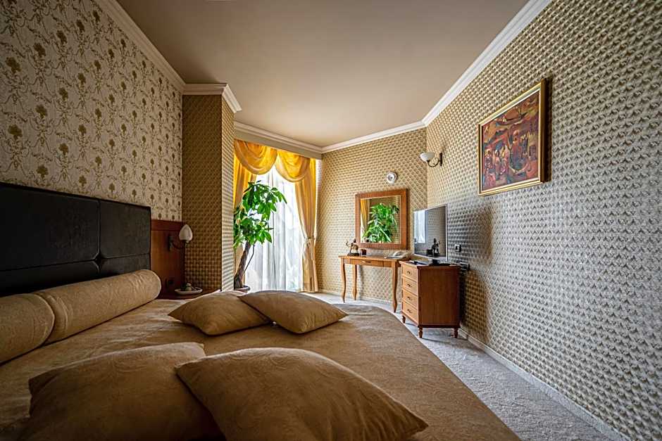 Hissar Spa Hotel