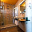 1822 Makrinitsa Suites