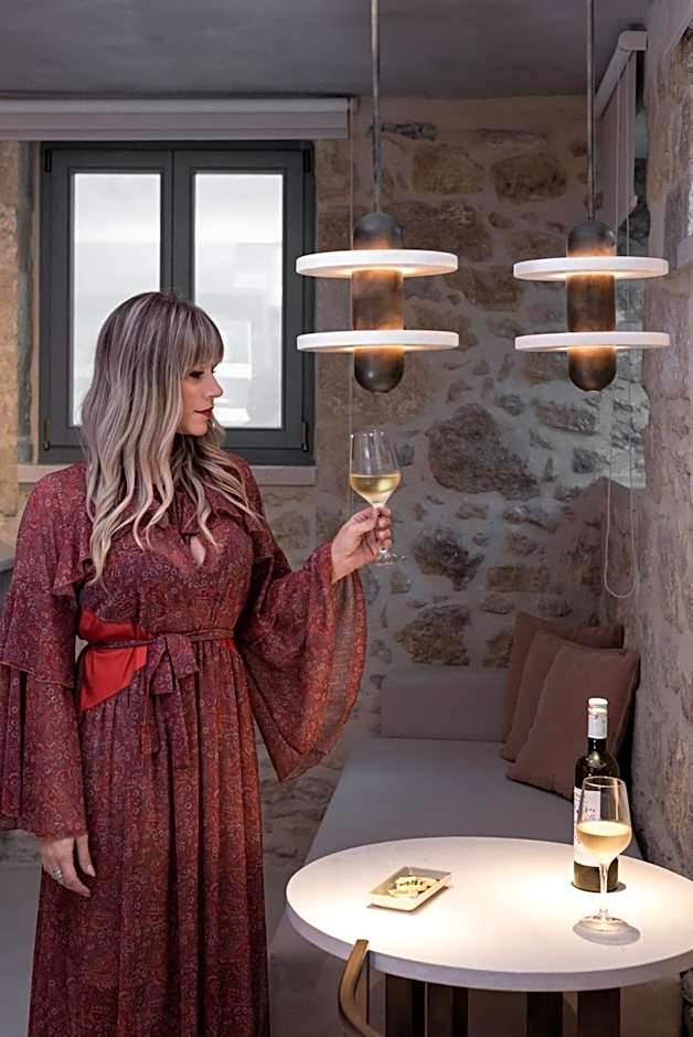 Inotropes Boutique Suites - Adults Only