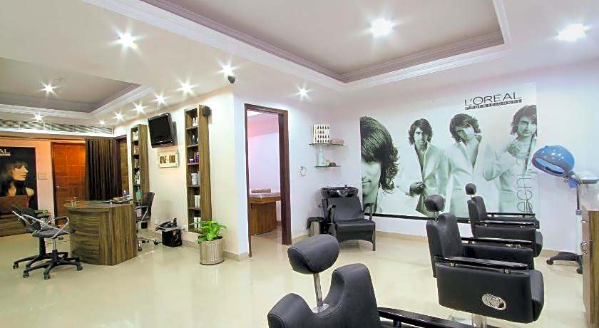 The Piccadily Hotel Lucknow