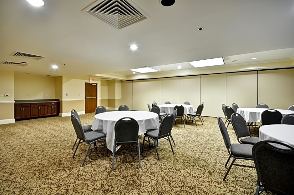 Hampton Inn & Suites Charleston-West Ashley