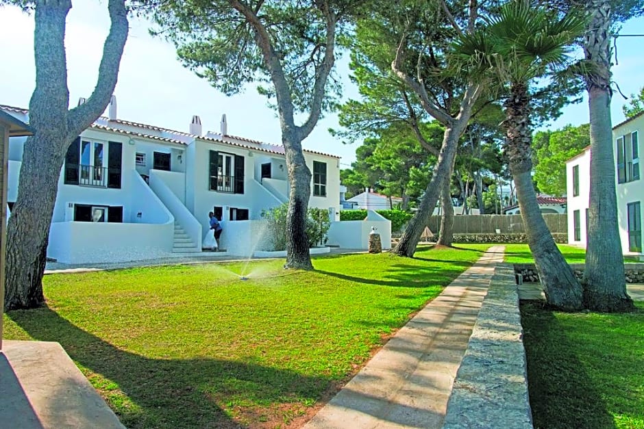 Cala Blanca Apartamentos