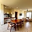Spacious Penthouse with pool