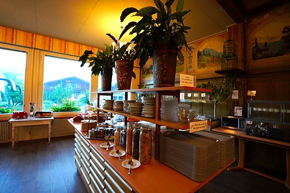 Alpenrose Hotel and Gardens