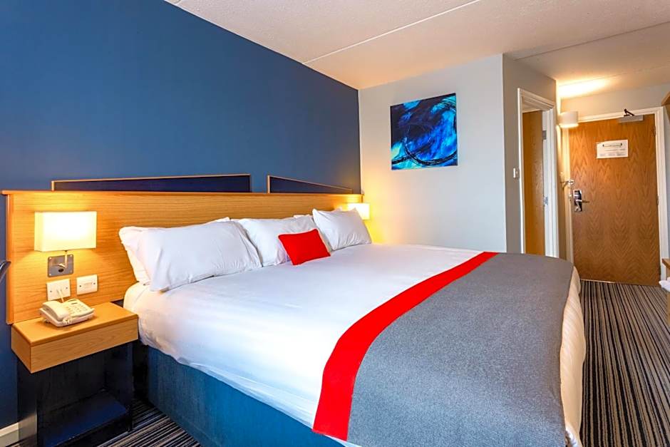 Holiday Inn Express Perth By IHG