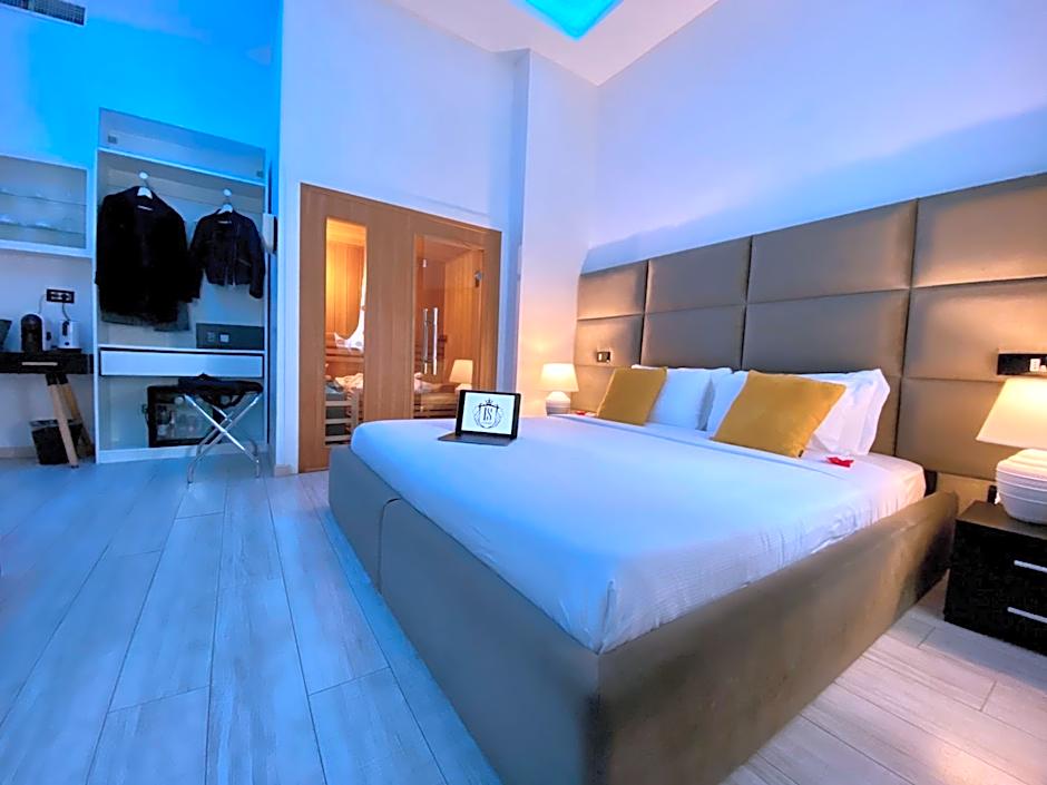 Escape Luxury Suite - CA Domus Collection