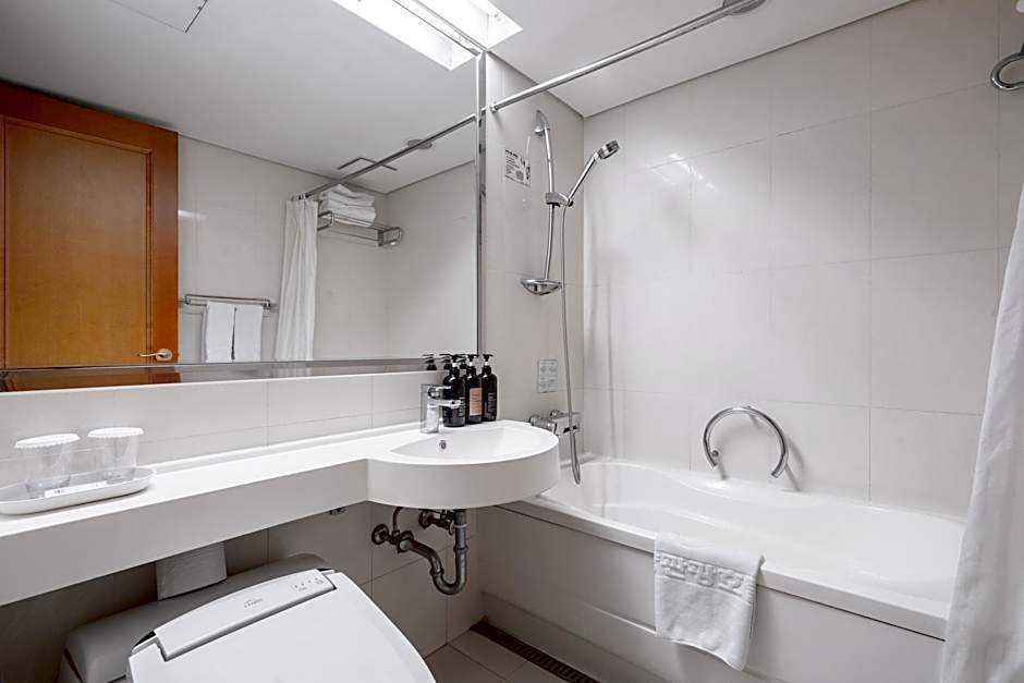 Onyang Hot Spring Hotel