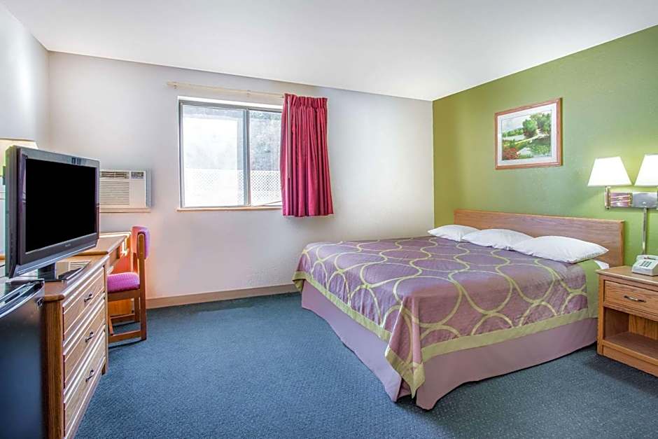 Super 8 by Wyndham Richmond/Broad Street