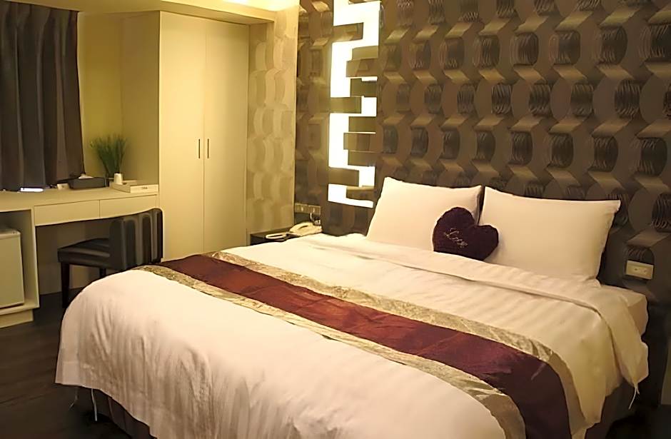 Taichung Saint Hotel