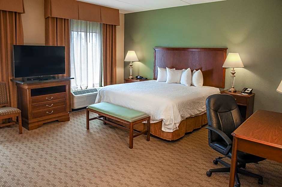 Hampton Inn By Hilton & Suites Youngstown-Canfield, Oh