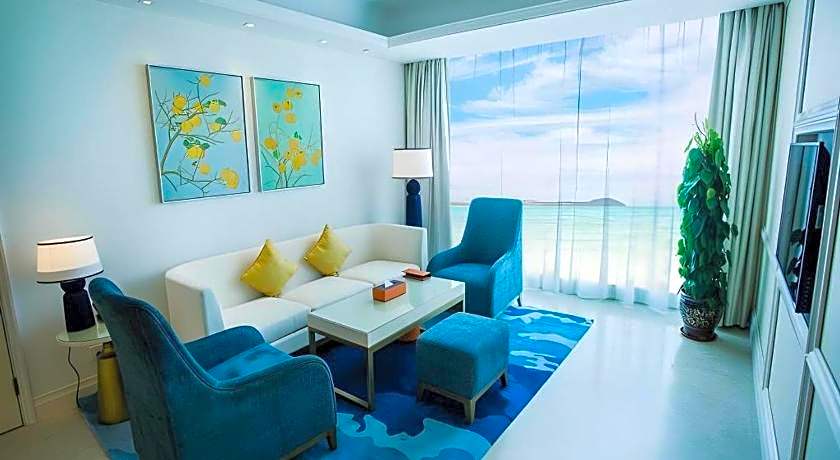 Hotel  Carnival Qingdao