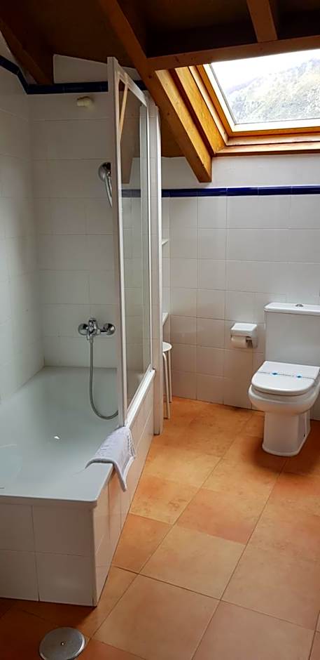 Hotel Naranjo De Bulnes